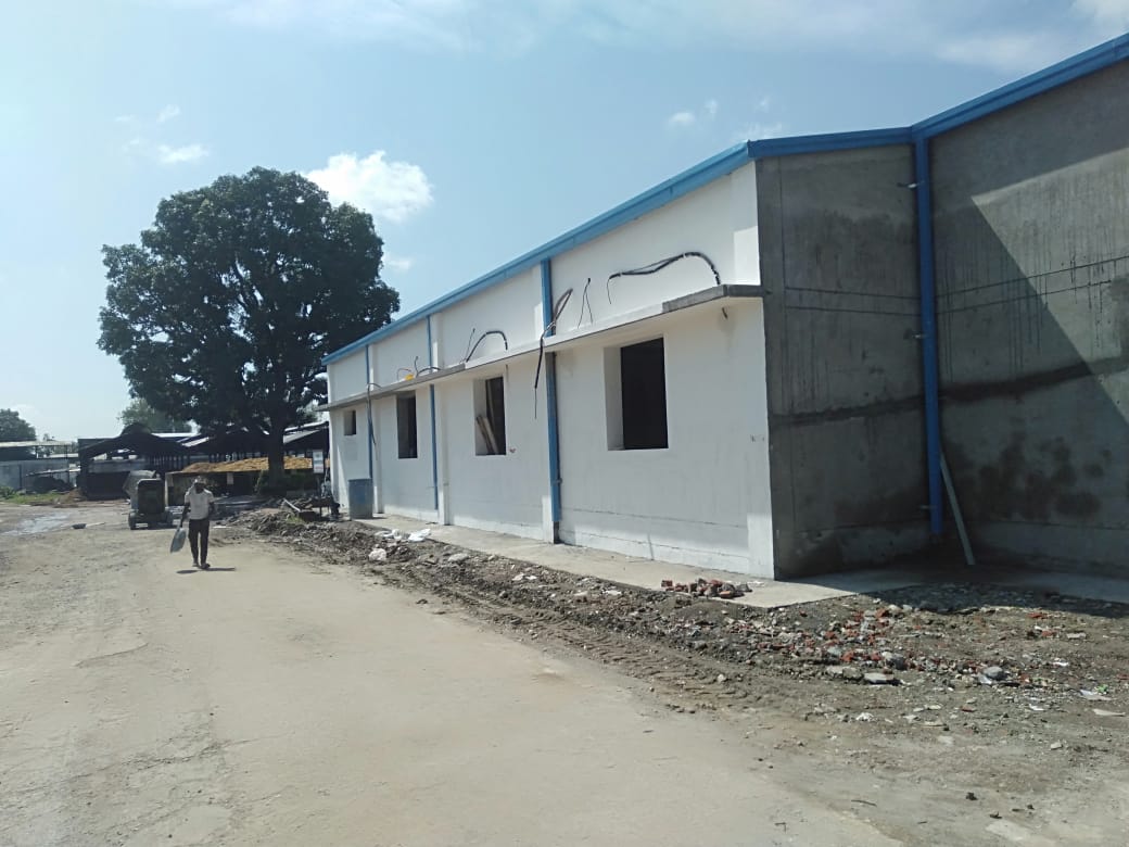 Admin building construction exterior view Greater Noida UP by RSMD Infratech for DS Group